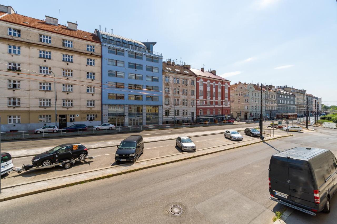 Brand New Studio Apartment #21 With Free Secure Parking In The Center Prague Exterior photo